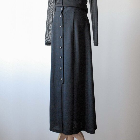 Gothic Button up Maxi Skirt - Picture 4 of 5